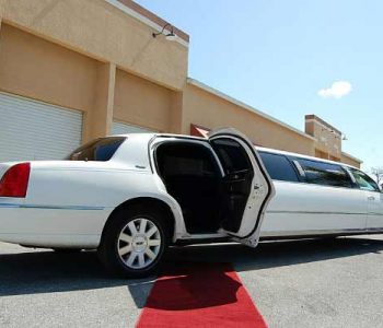 lincoln stretch limousine fort Myers Beach